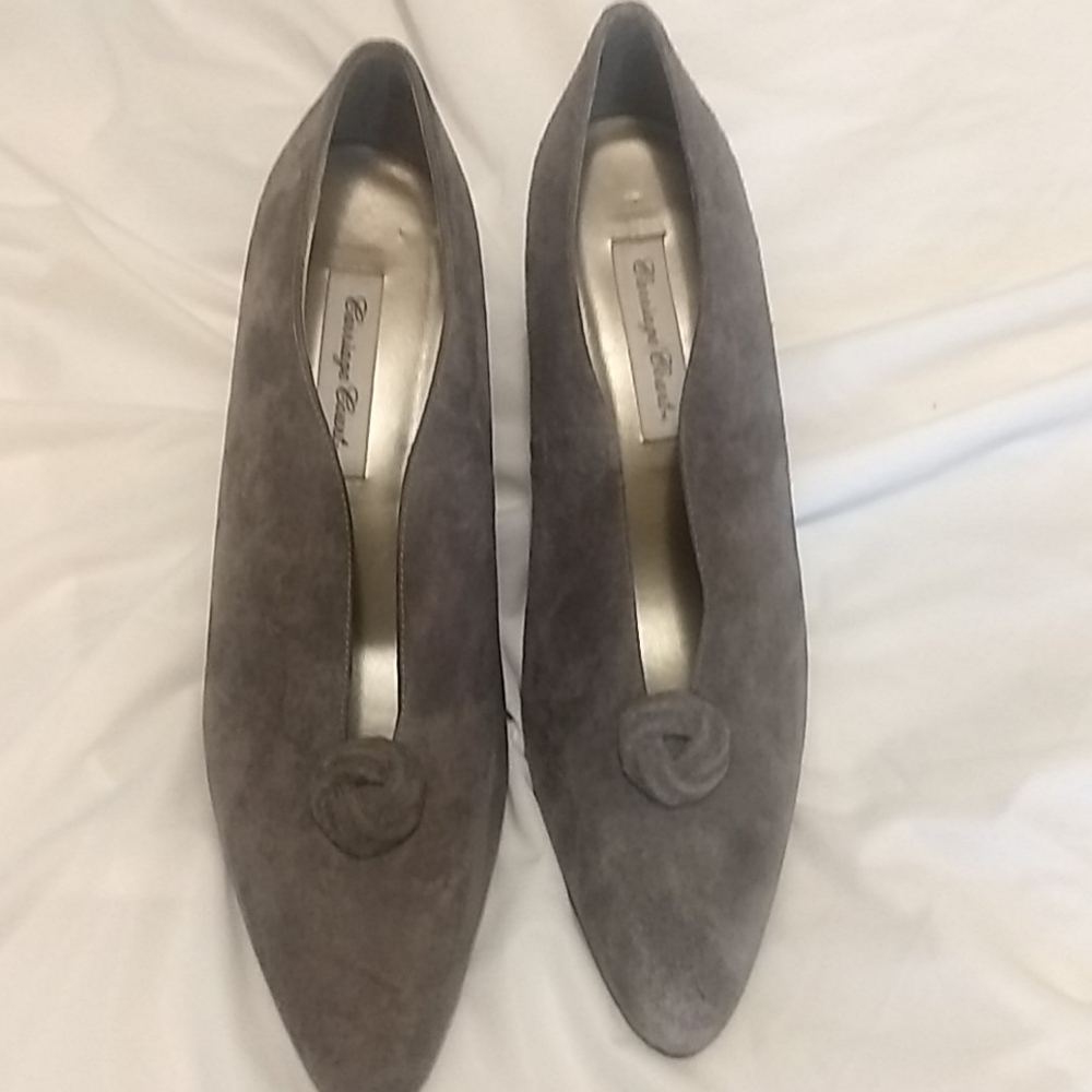 Carriage Court Gray Suede Booty Style Pumps